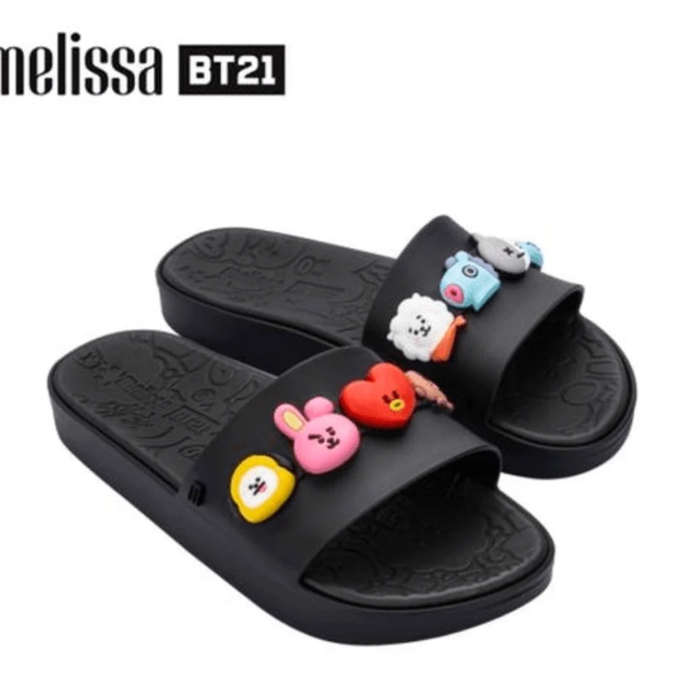 New‎ Melissa BT21 Beach Slides